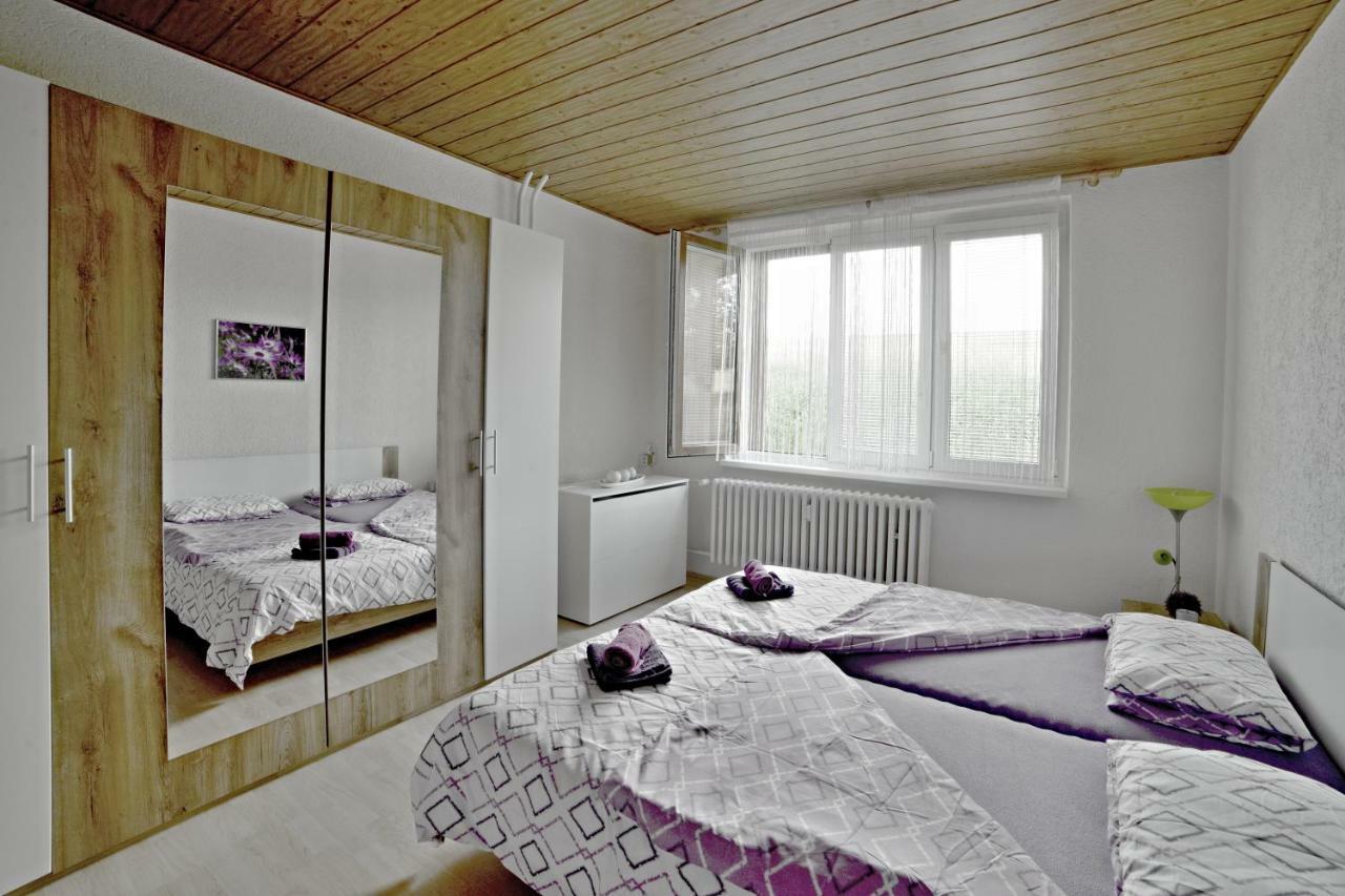 Apartmany 2+1 U Klinovce Kovarska Exterior photo